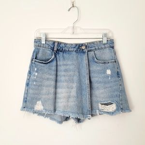 ZARA Distressed Denim Faux Wrap Skort Frayed Hem // Small